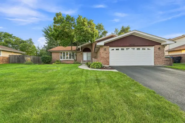 14712 S Arboretum Drive, Homer Glen, IL 60491