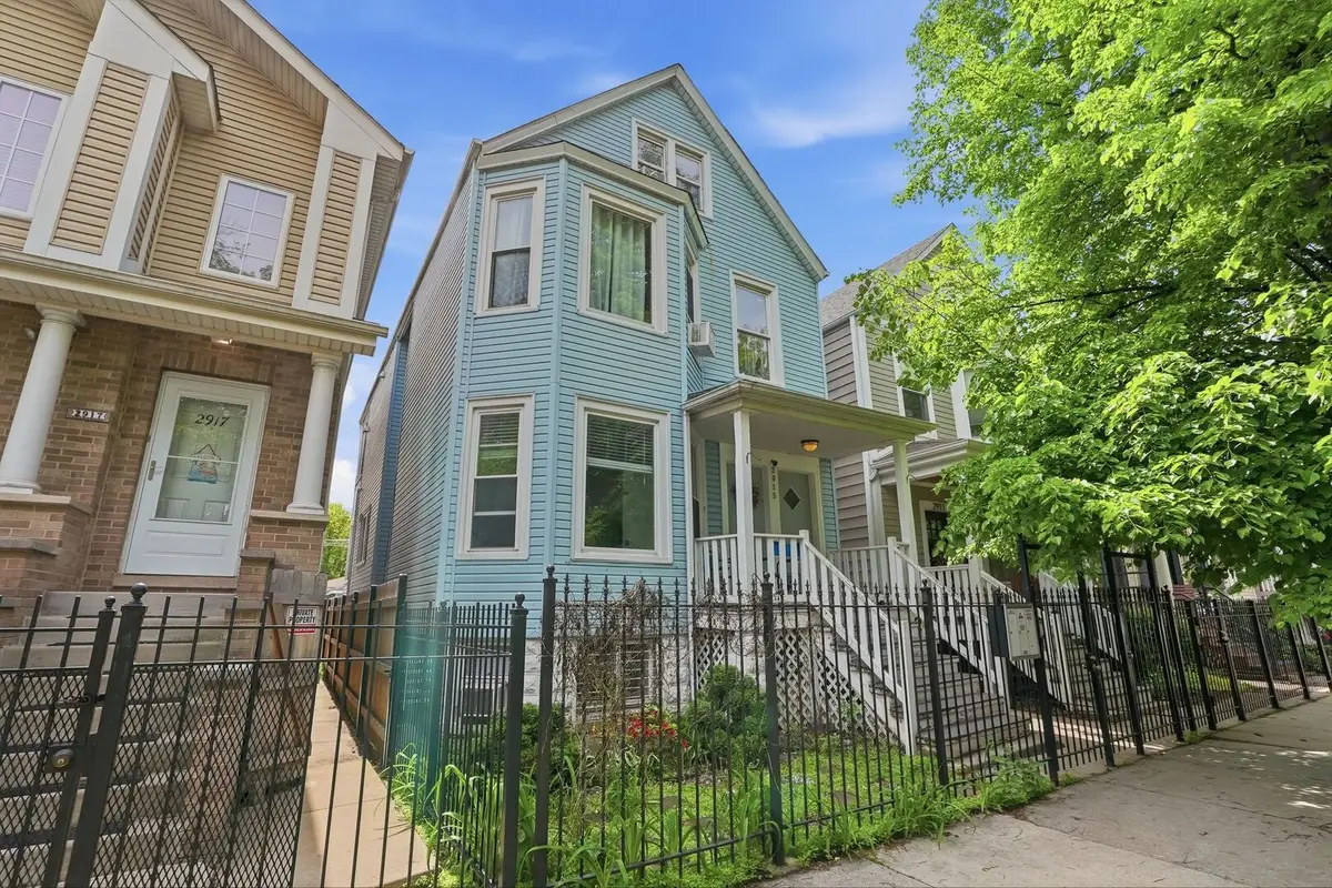 2915 N Dawson Avenue, Chicago, IL 60618 - #1