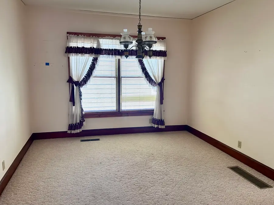425 W Peru Street, Princeton, IL 61356 - #3