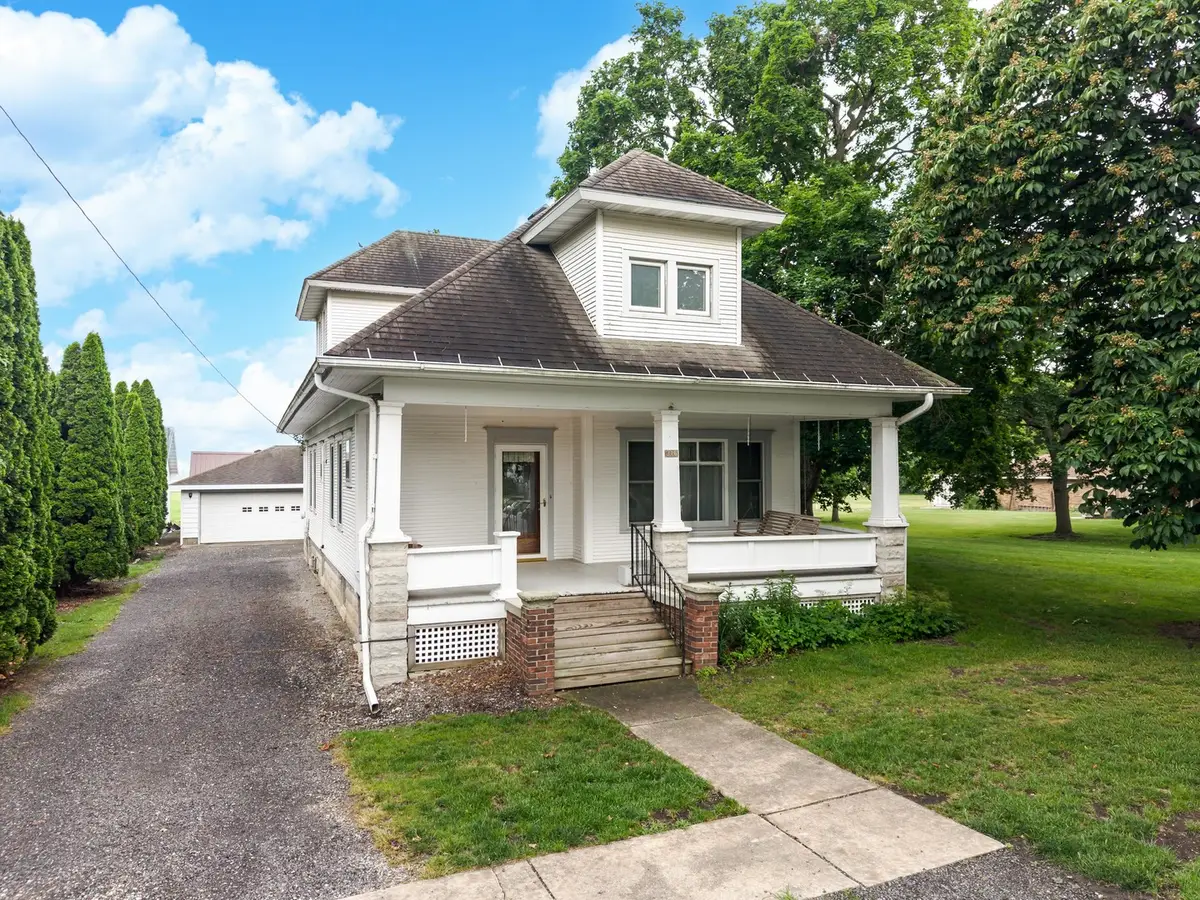 316 E Cleveland Street, Cullom, IL 60929 - #1