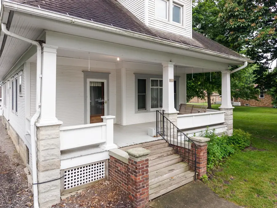 316 E Cleveland Street, Cullom, IL 60929 - #3