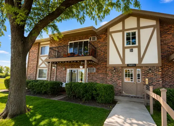 9S220 S Frontage Road #101, Willowbrook, IL 60527