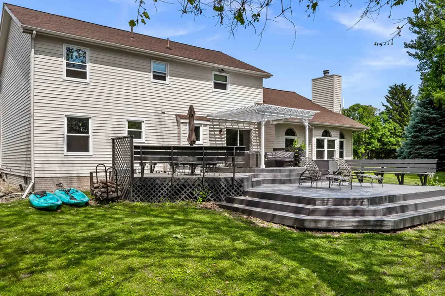 1 Shorewood Court, Bloomington, IL 61704 - #3