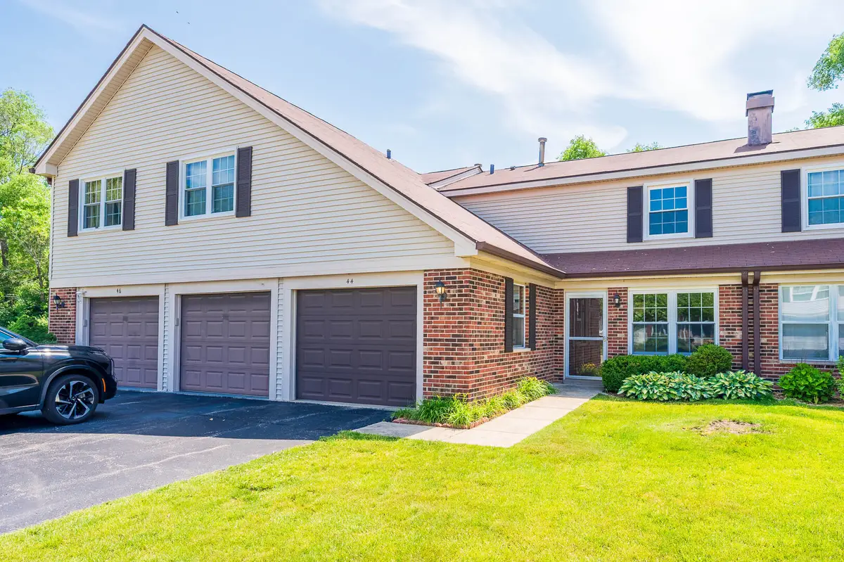 44 Willow Circle, Cary, IL 60013 - #1