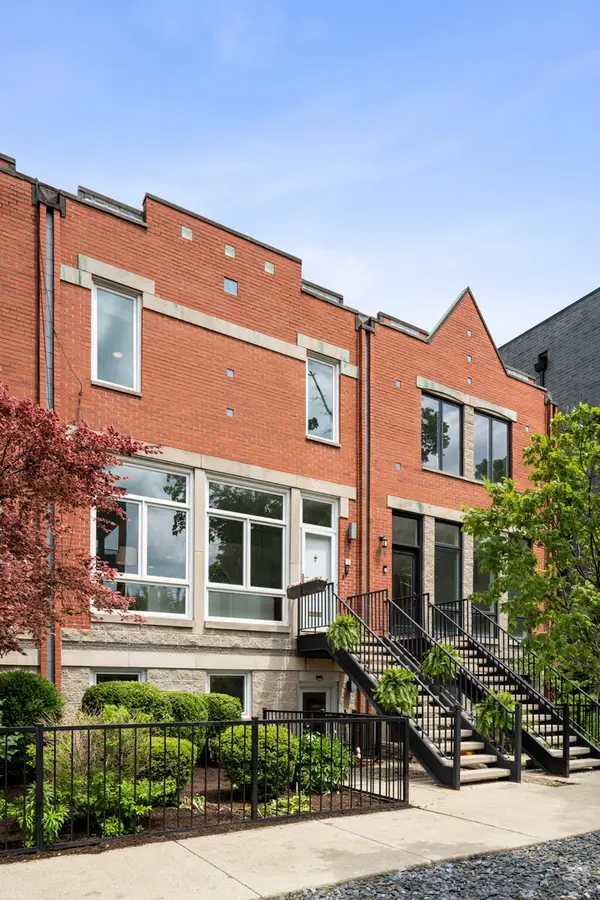 1350 W Wrightwood Avenue, Chicago, IL 60614