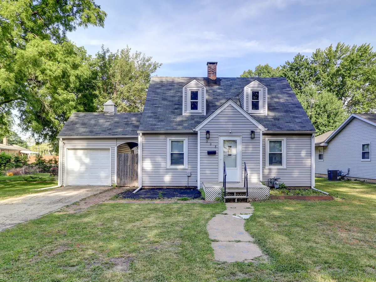 508 6th Avenue, Rock Falls, IL 61071 - #1