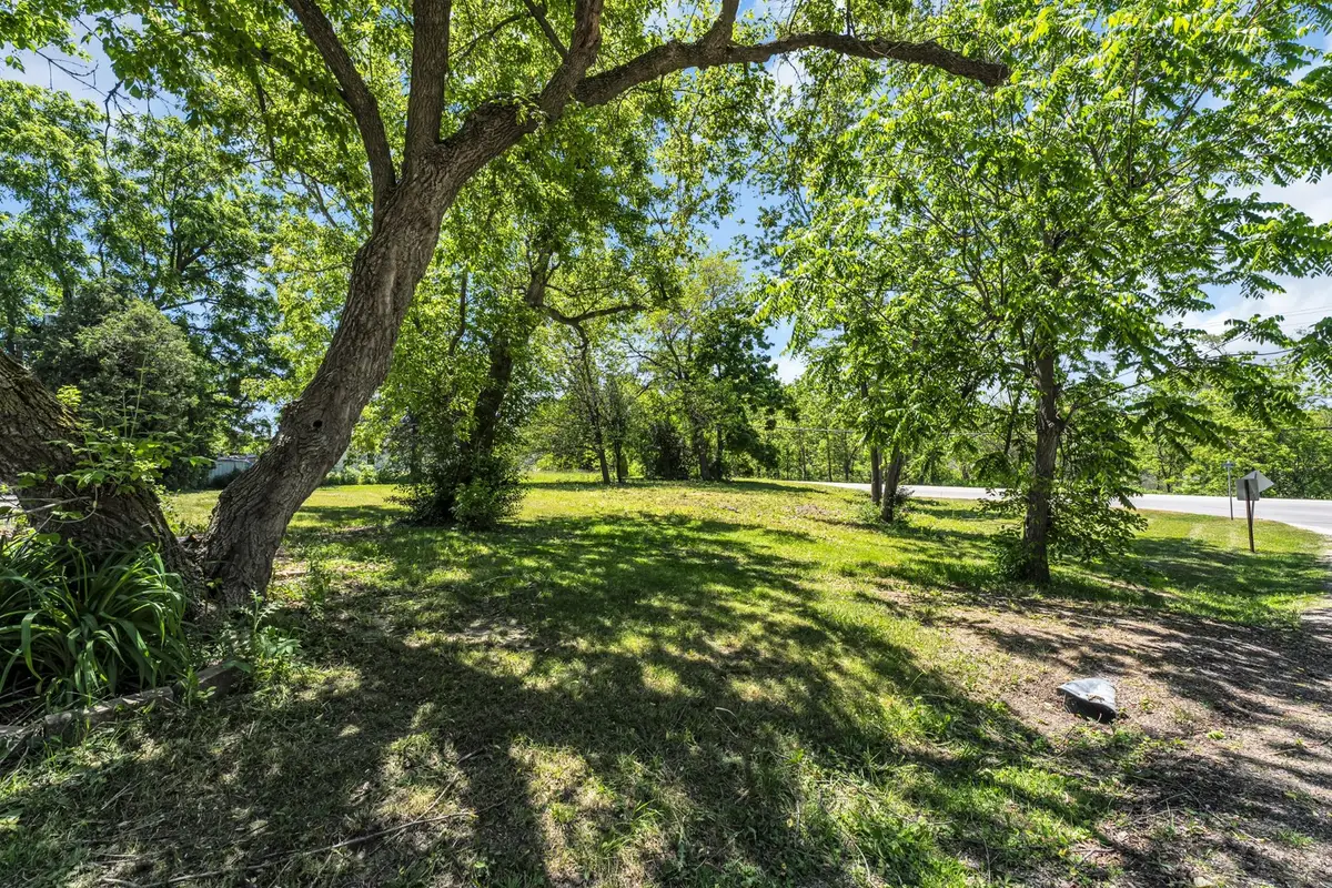 18 19 20 Antioch Road, Trevor, WI 53179 - #1
