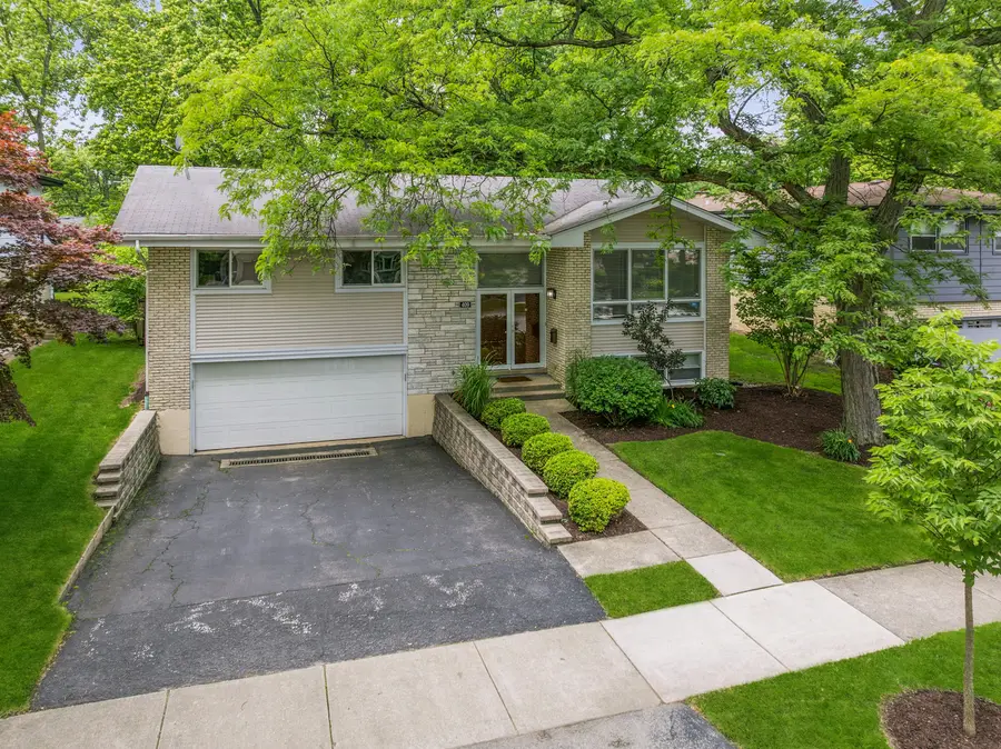 409 Brookside Drive, Wilmette, IL 60091 - #2