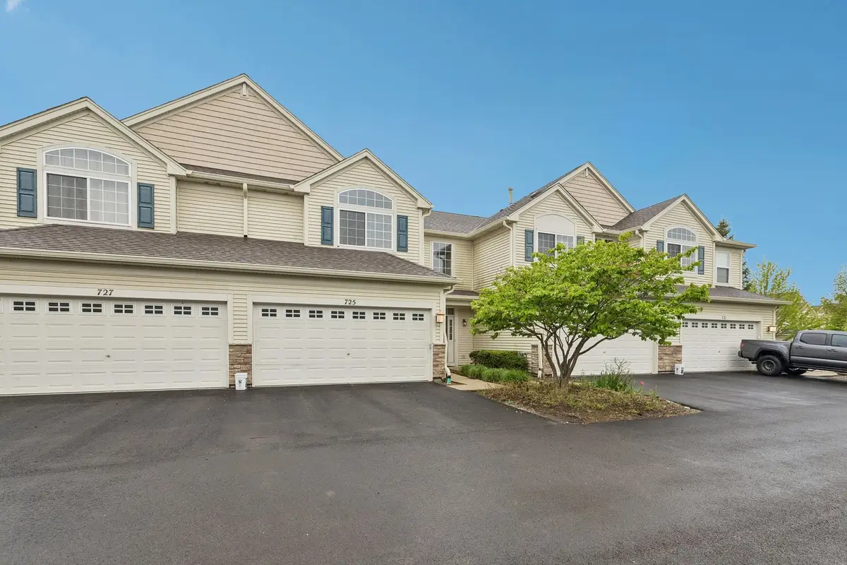 725 S Jade Lane, Round Lake, IL 60073 - #1