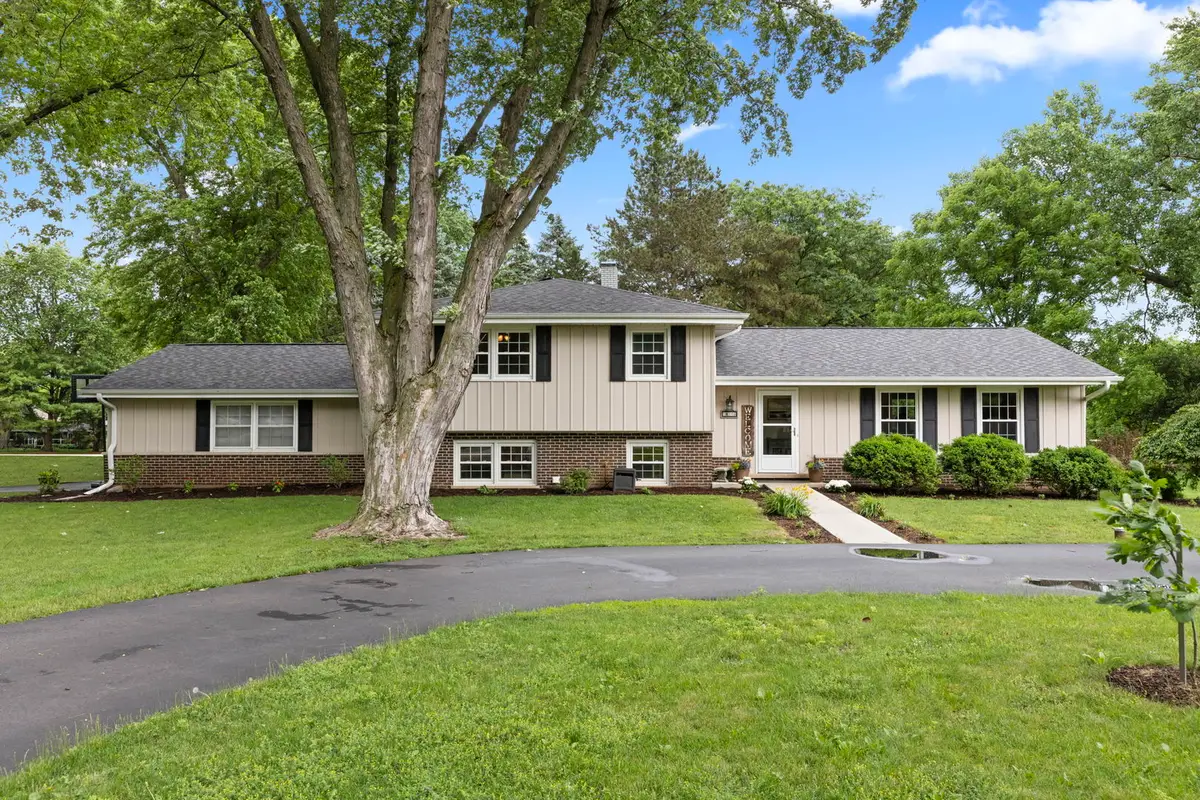 3N149 Lynn Drive, Saint Charles, IL 60174 - #1