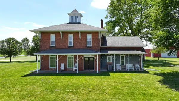 17331 Hillside Road, Morrison, IL 61270