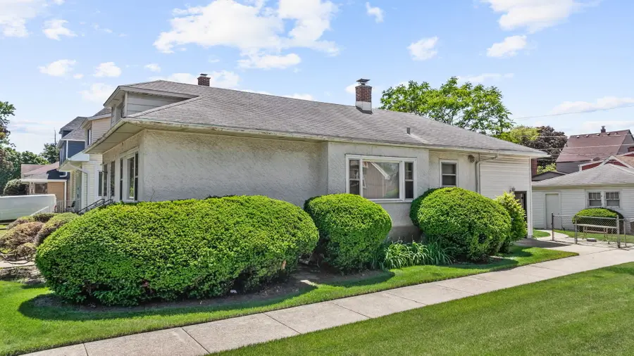 1218 N 18th Avenue, Melrose Park, IL 60160 - #3