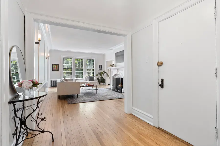 510 W Surf Street #3, Chicago, IL 60657 - #3