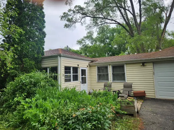 1007 Highmoor Road, Lombard, IL 60148