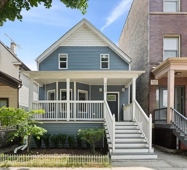 3439 N Paulina Street, Chicago, IL 60657