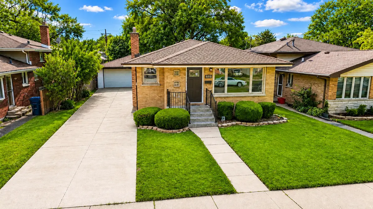 8818 S 55th Court, Oak Lawn, IL 60453 - #1
