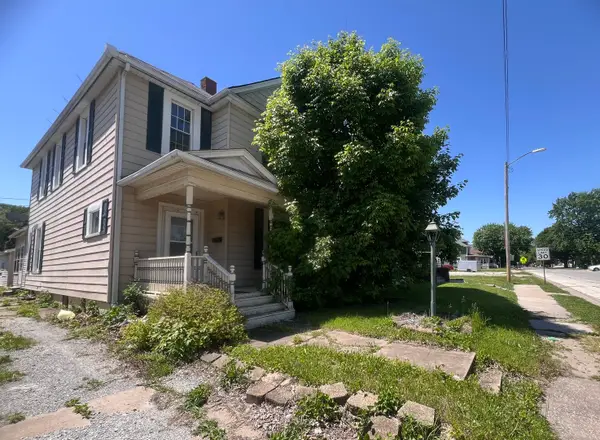 620 16th Avenue, East Moline, IL 61244