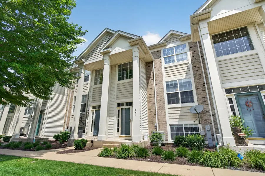 941 Summit Creek Drive, Shorewood, IL 60404 - #2