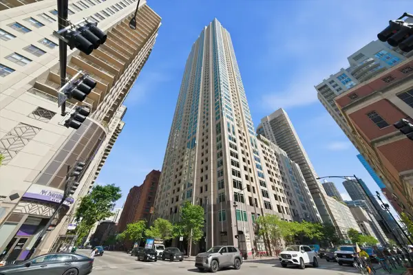 33 W Ontario Street #29I, Chicago, IL 60611
