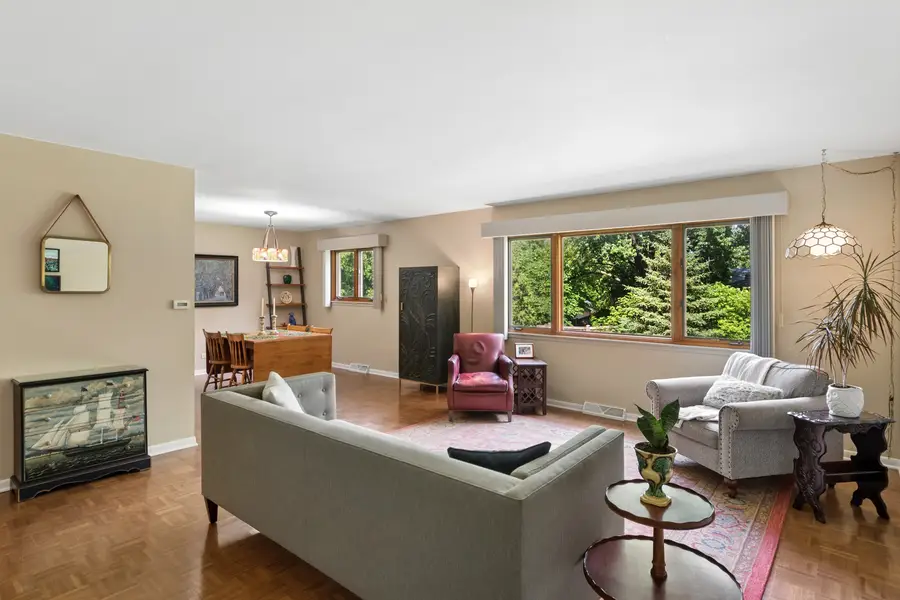6601 Macarthur Drive, Woodridge, IL 60517 - #3