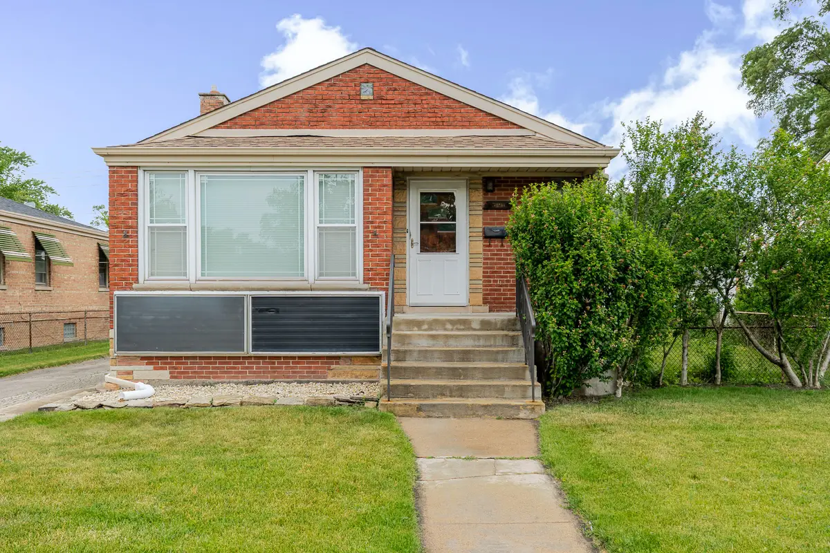 690 E Sibley Boulevard, Dolton, IL 60419 - #1