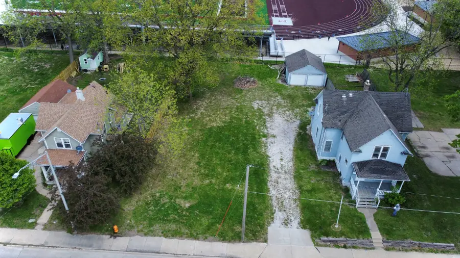 1813-1815 Avenue Of The Cities Avenue, Moline, IL 61265 - #2
