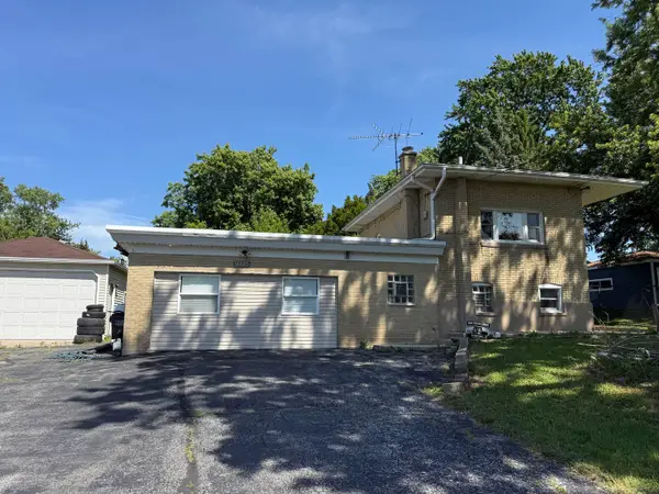 16125 Forest Avenue, Oak Forest, IL 60452