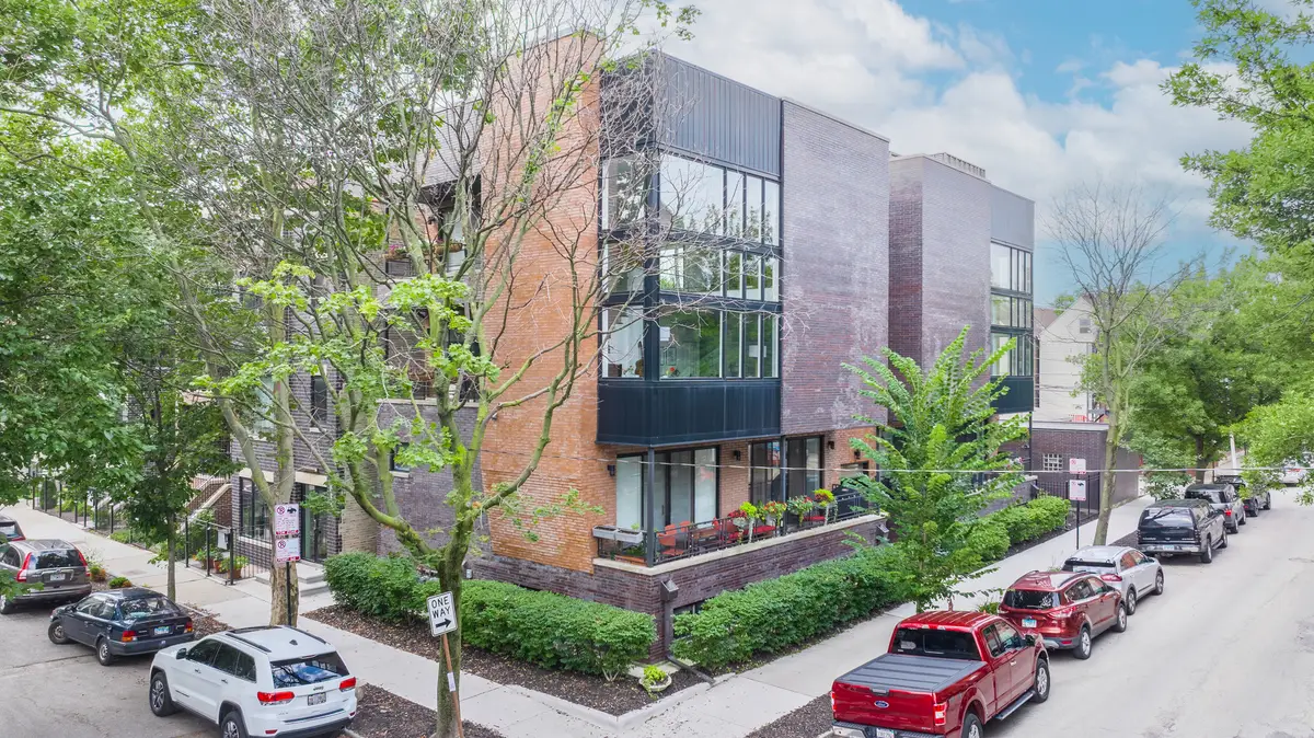 1641 W Pearson Street #2W, Chicago, IL 60622 - #1