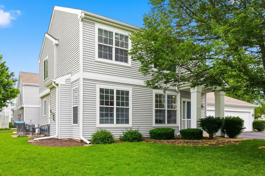 215 Grays Drive, Oswego, IL 60543 - #2