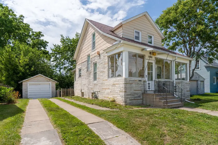 1410 36th Street, Rock Island, IL 61201 - #3