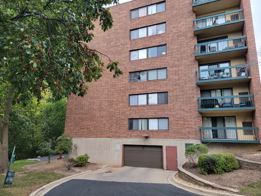 1800 Huntington Boulevard #AE507, Hoffman Estates, IL 60169 - #2