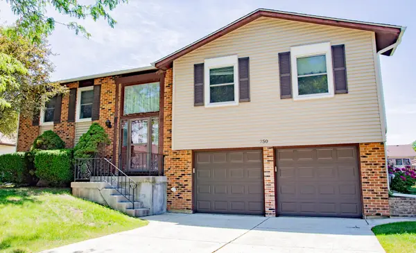 750 Michigan Lane, Elk Grove Village, IL 60007