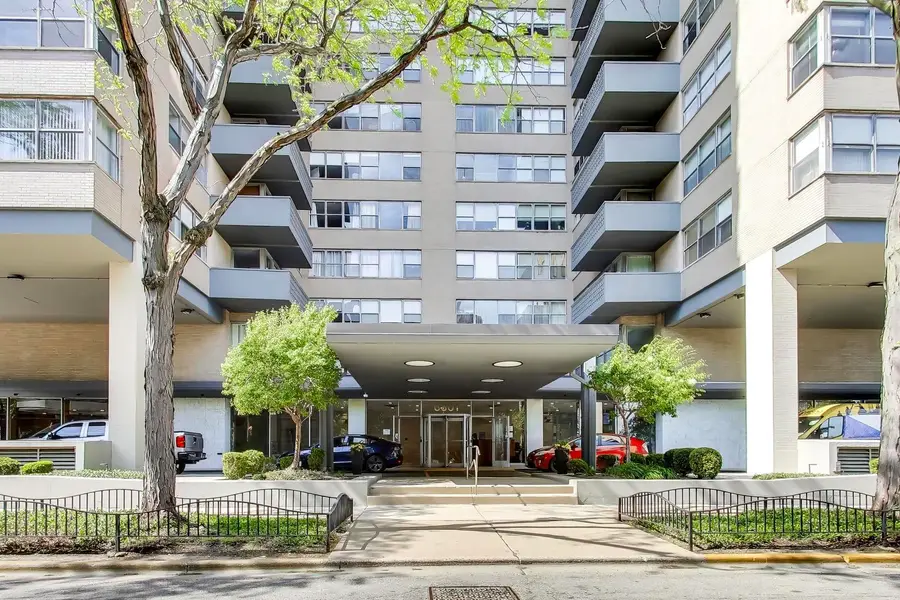 6301 N Sheridan Road #4G, Chicago, IL 60660 - #2