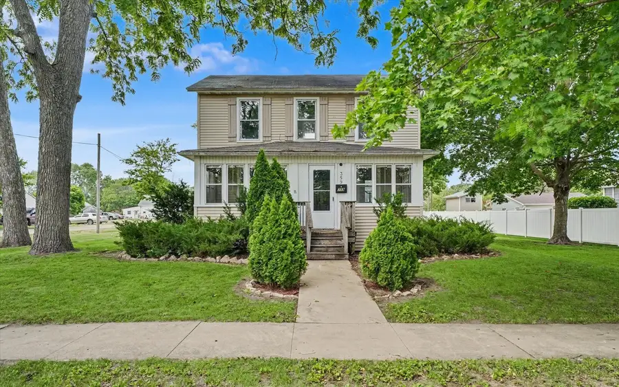 359 W State Street, Paxton, IL 60957 - #2