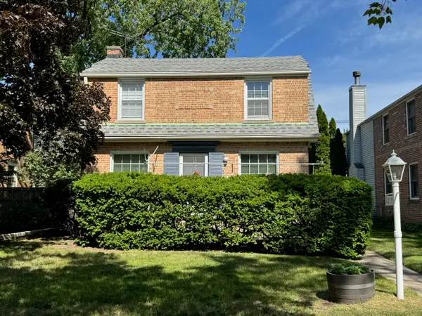 8217 Laramie Avenue, Skokie, IL 60077