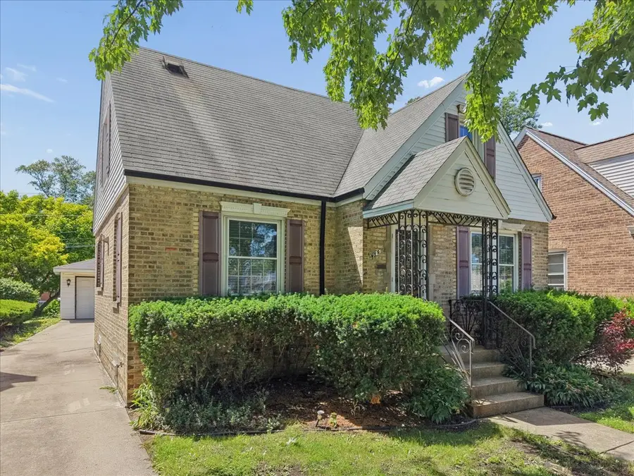 Address Withheld By Seller, Park Ridge, IL 60068 - #2