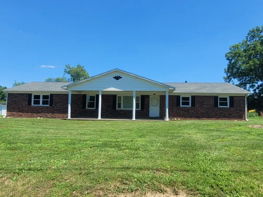 210 Brockett Street, Enfield, IL 62835 - #1