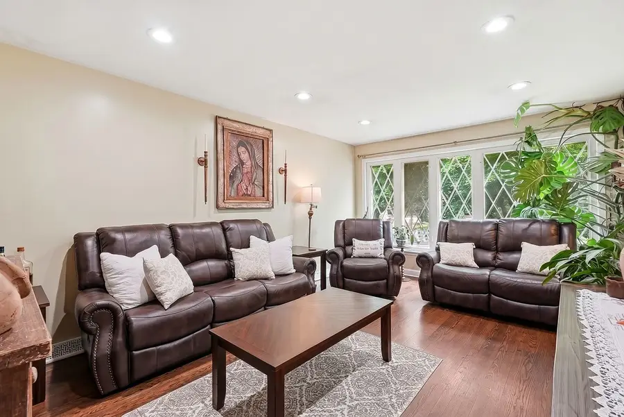 6348 S Laporte Avenue, Chicago, IL 60638 - #3