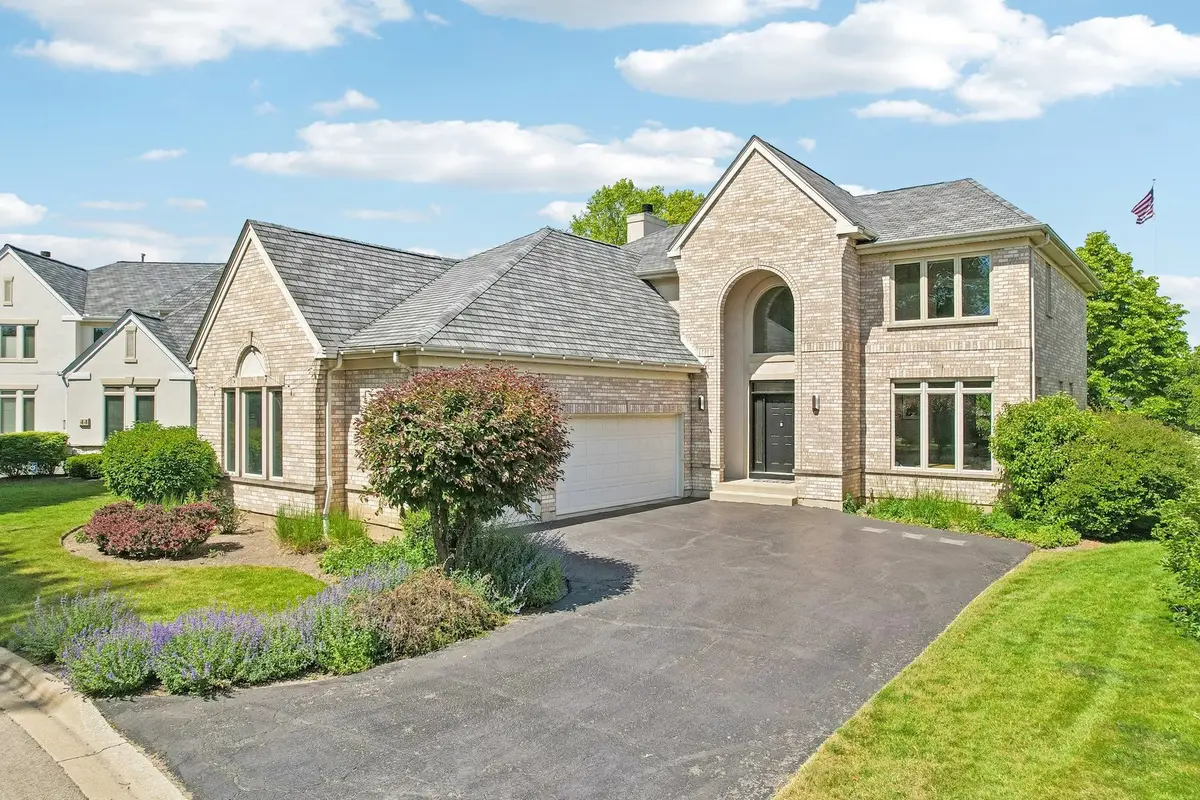 42 Holabird Loop, Highwood, IL 60040 - #1