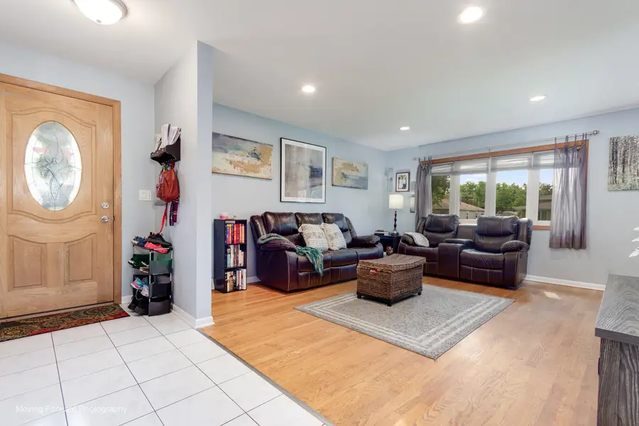 761 N Willow Road, Elmhurst, IL 60126 - #3