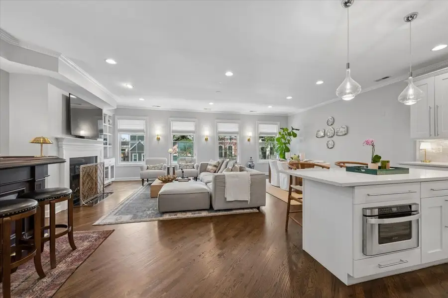 953 W Montana Street #3, Chicago, IL 60614 - #3