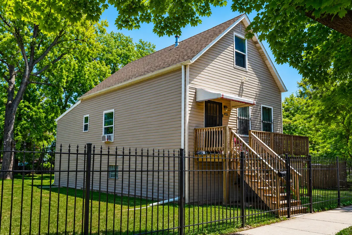 6037 & 6039 S Wood Street, Chicago, IL 60636 - #1