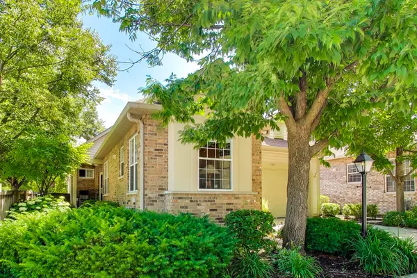 1701 Astor Avenue, Oakbrook Terrace, IL 60181