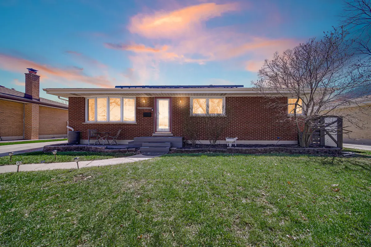 661 W Saint Aubin Drive, Addison, IL 60101 - #1