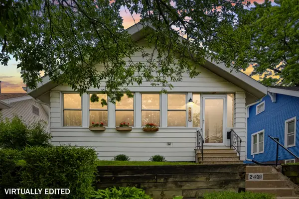 2431 14th Avenue, Moline, IL 61265