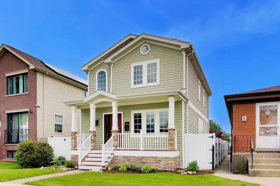 4831 W Winnemac Avenue, Chicago, IL 60630 - #2