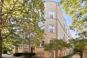 3135 W Leland Avenue #2E, Chicago, IL 60625