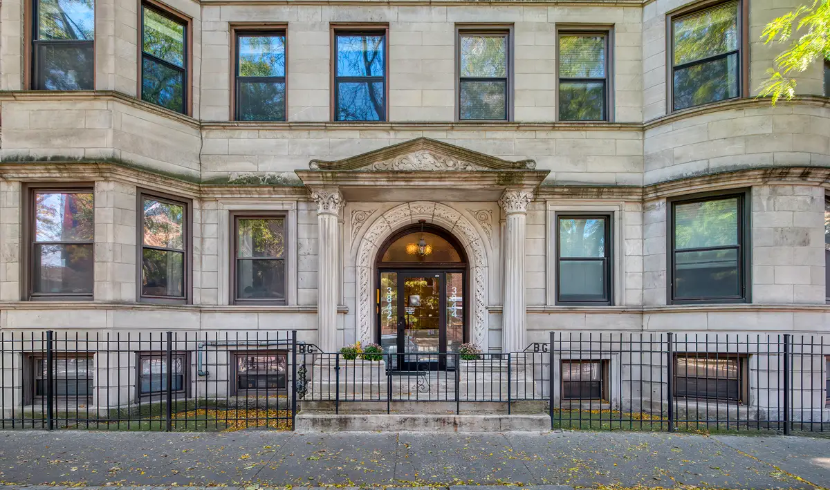 3842 N Sheffield Avenue #303, Chicago, IL 60613 - #1