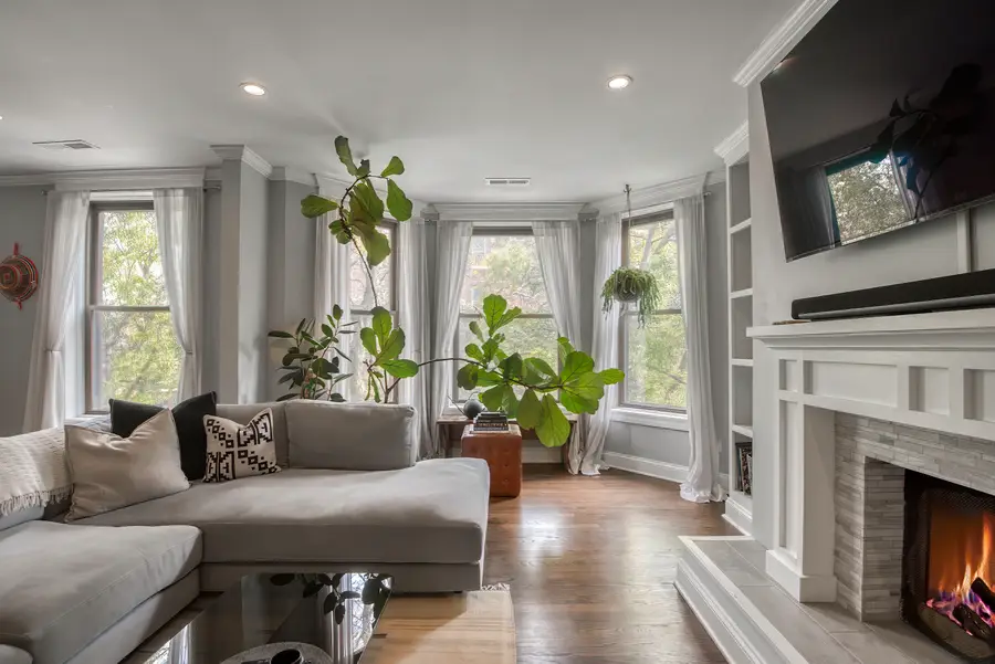 3842 N Sheffield Avenue #303, Chicago, IL 60613 - #3