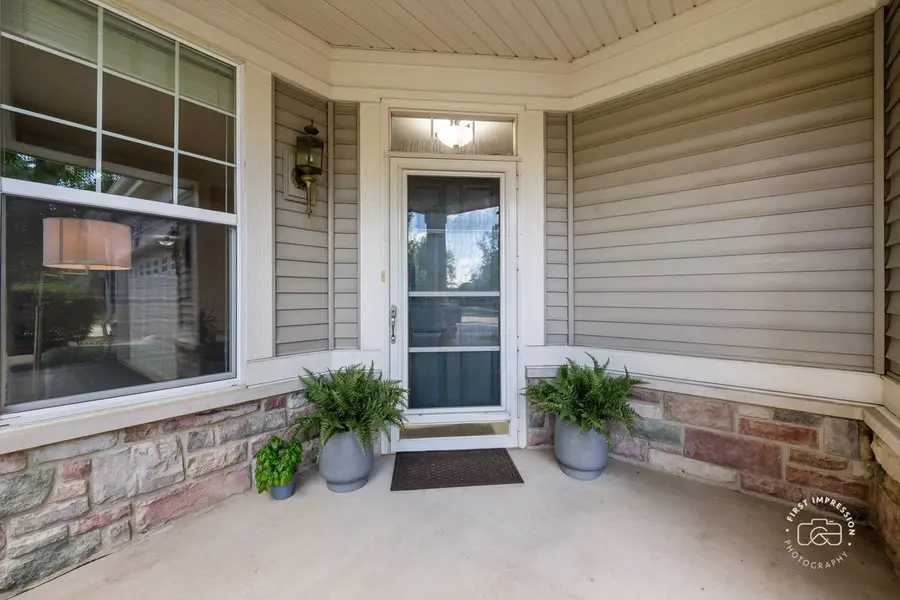 4037 Candlewood Lane #4037, Naperville, IL 60564 - #3